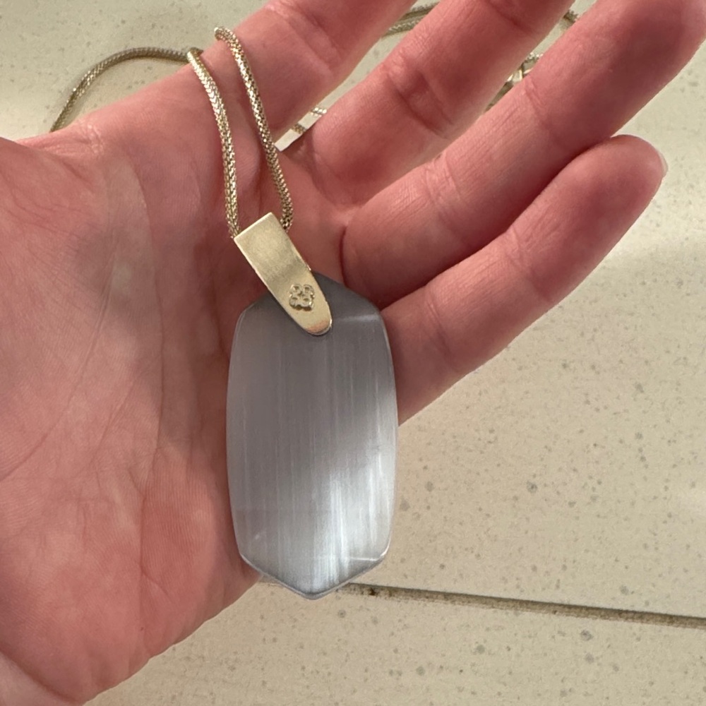 Kendra Scott Slate Pendant Necklace
